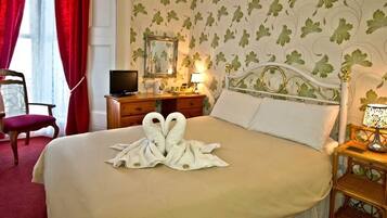 Individually decorated, individually furnished, soundproofing, free WiFi