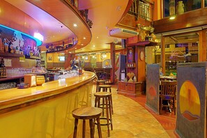 Bar (on property) - Hostal Bríos (Lugo)