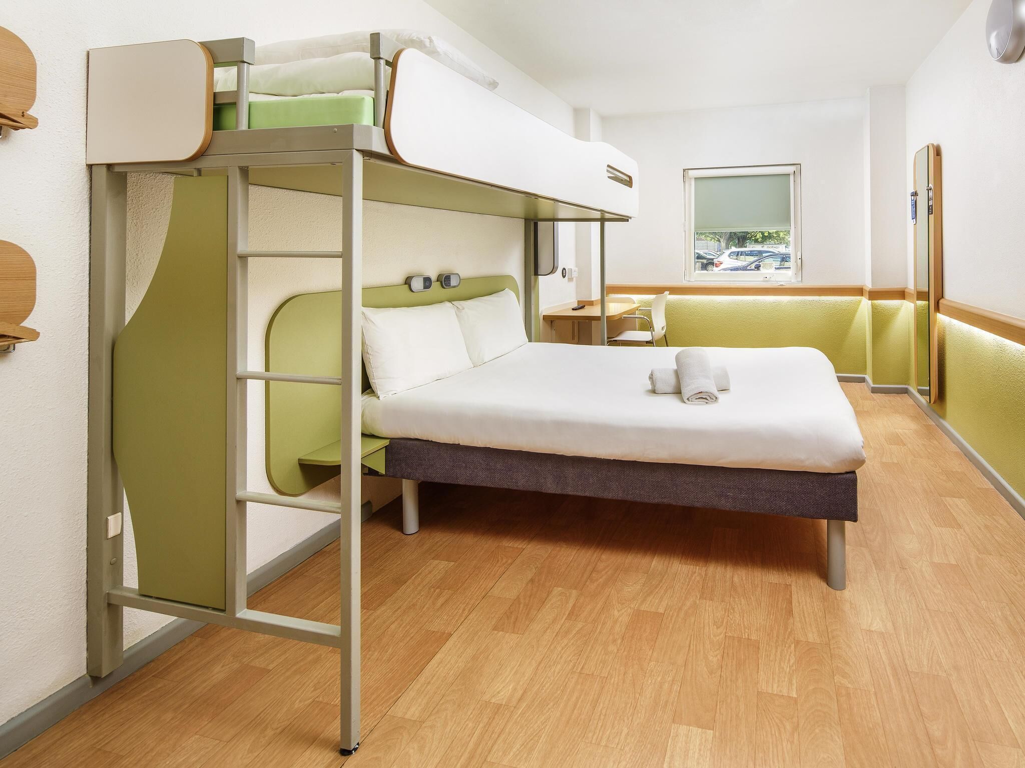 Standard Room, 1 Double Bed with Bunk bed, Accessible | Desk, free WiFi, bed sheets