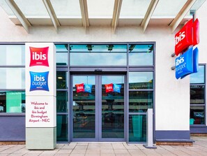 Exterior - ibis budget Birmingham International Airport - NEC (Birmingham)