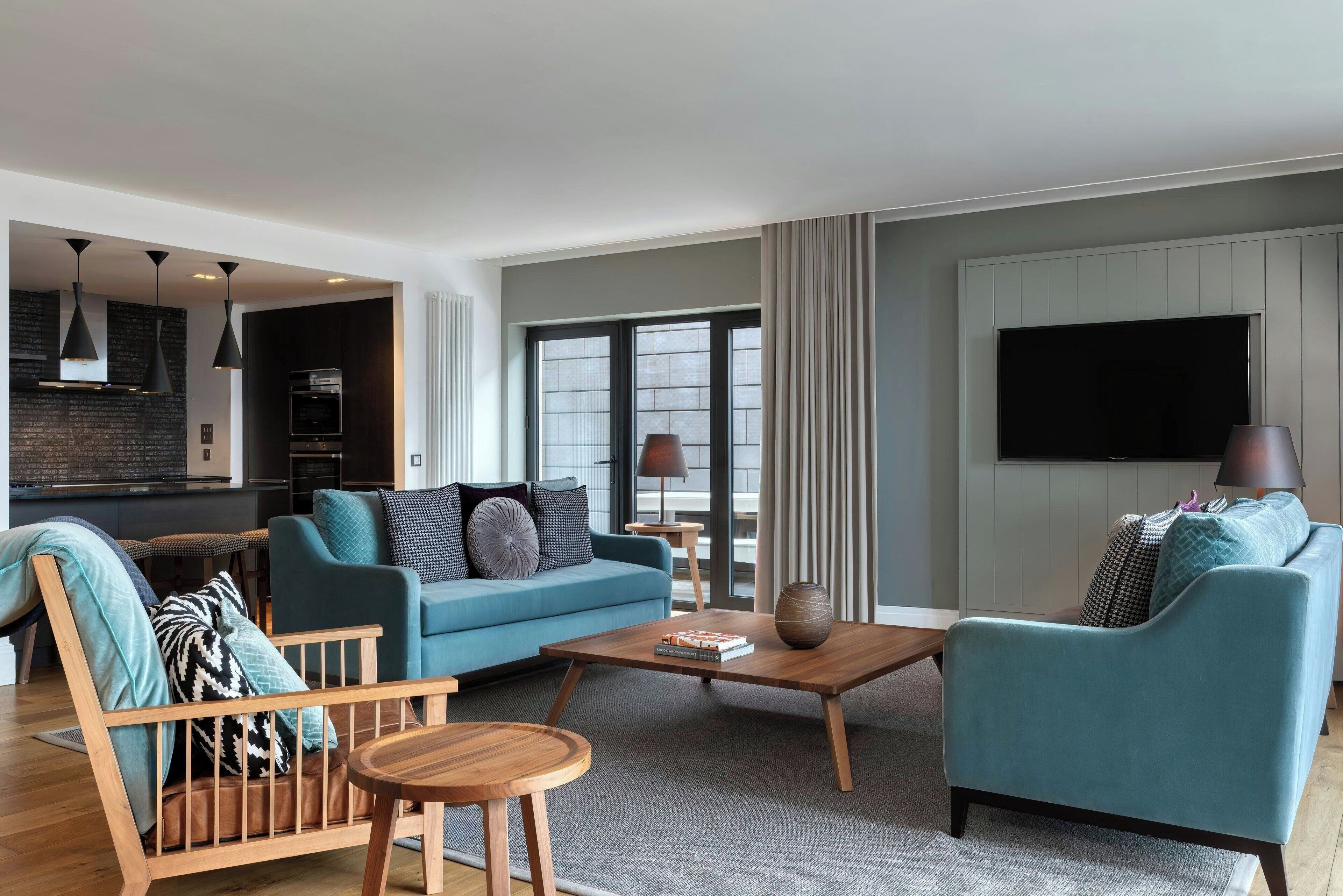 Suite, 3 habitaciones, vista a la ciudad (Balcony) | Sábanas de algodón egipcio y caja de seguridad en la habitación 