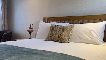 Double Room, Ensuite (Bath) | View from property