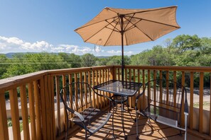 Penthouse Suite - Anasazi | Balcony - Inn on La Loma Plaza (Taos)