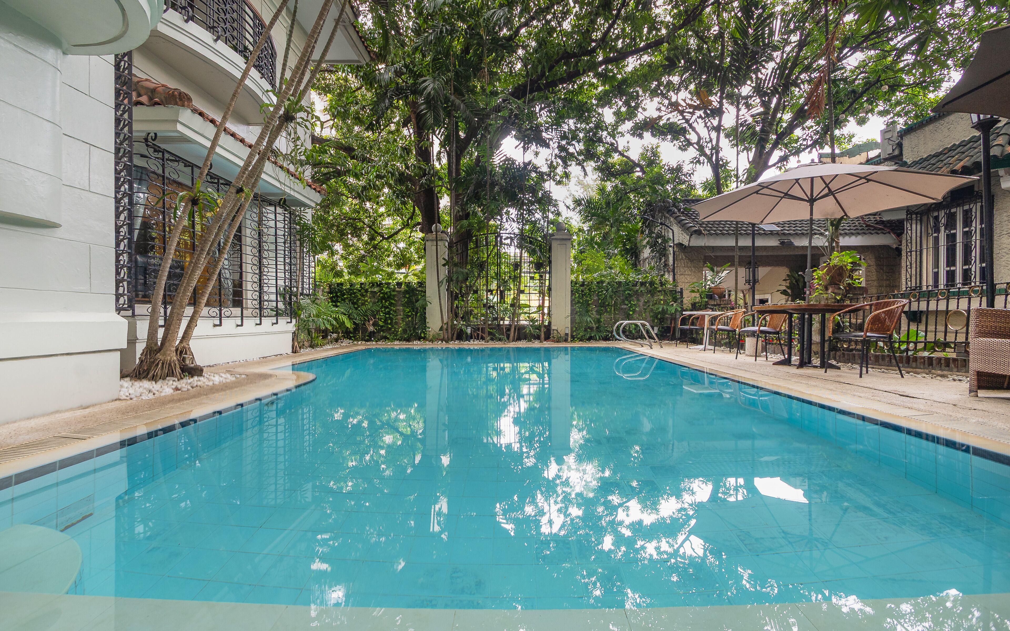 Outdoor pool