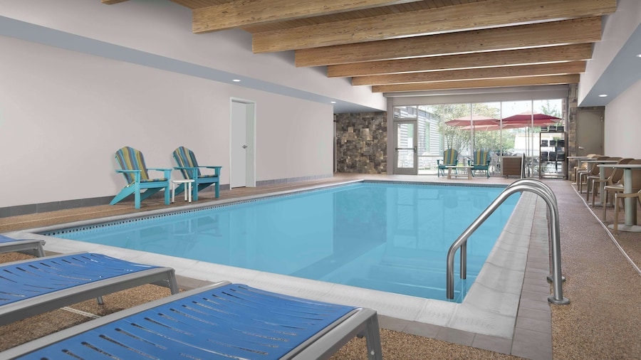 Home2 Suites by Hilton Pittsburgh / McCandless, PA