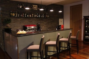 Bar Ă vin