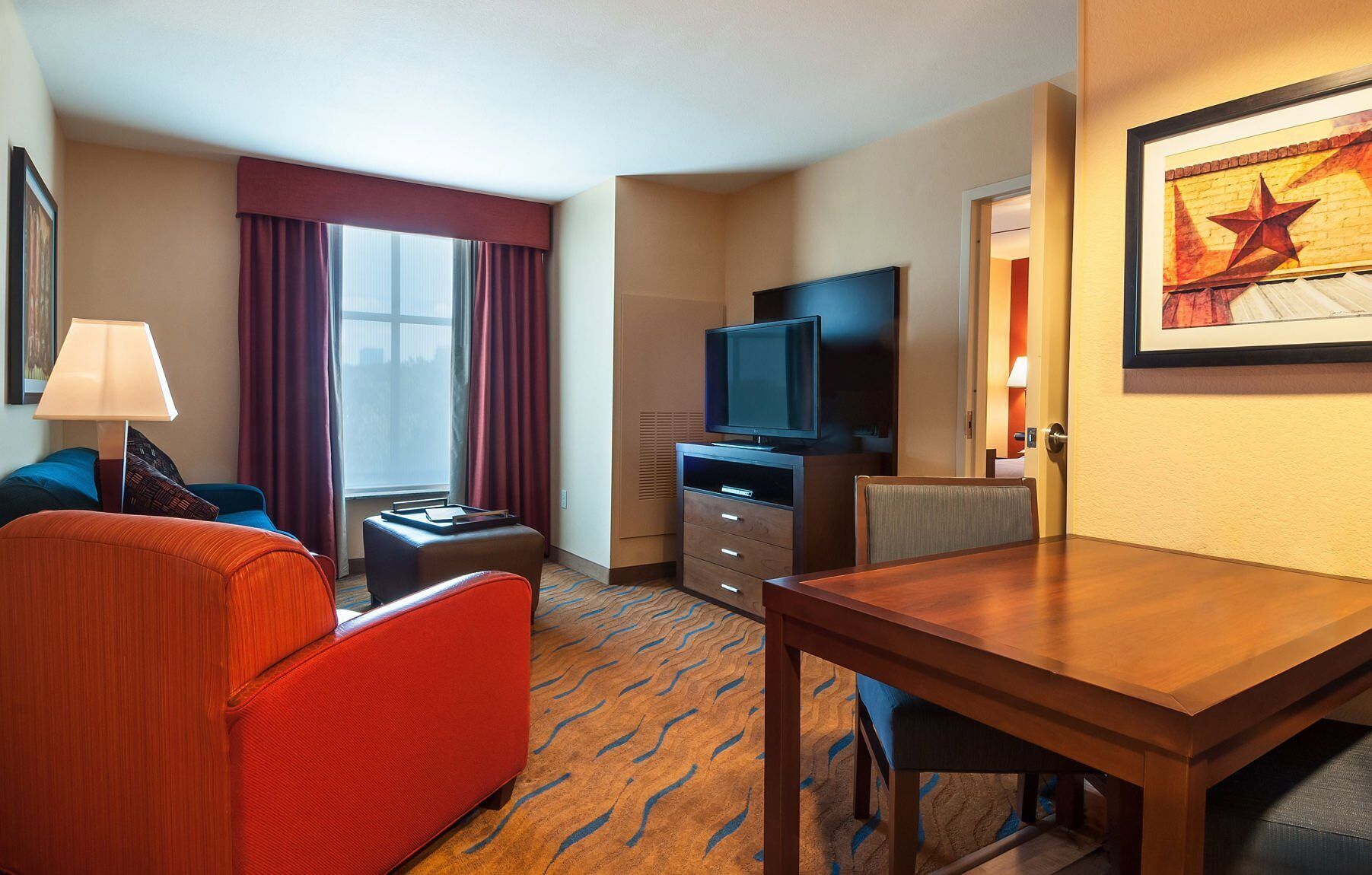 Living area | TV, DVD player