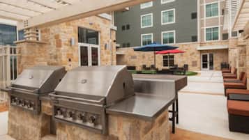 Aire de pique-nique/barbecue