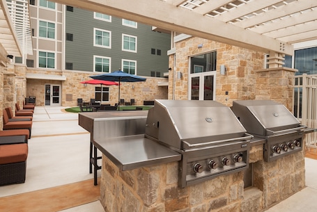 Exterior. Homewood Suites by Hilton Fort Worth - Medical Center, TX