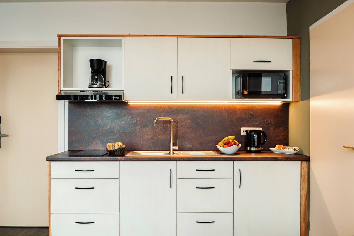 condo, 1 bedroom | 1 bedroom, minibar, in-room safe, desk