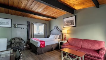 1 habitación, ropa de cama de alta calidad, escritorio y wifi gratis