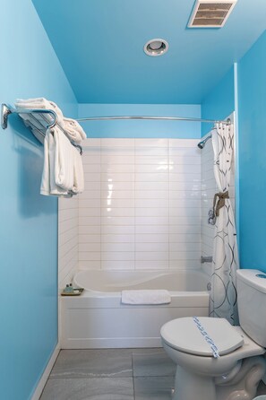 Standardzimmer, 2 Queen-Betten, Nichtraucher | Badezimmer