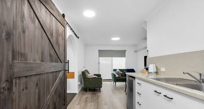 Elphin Motel & Serviced Apartments