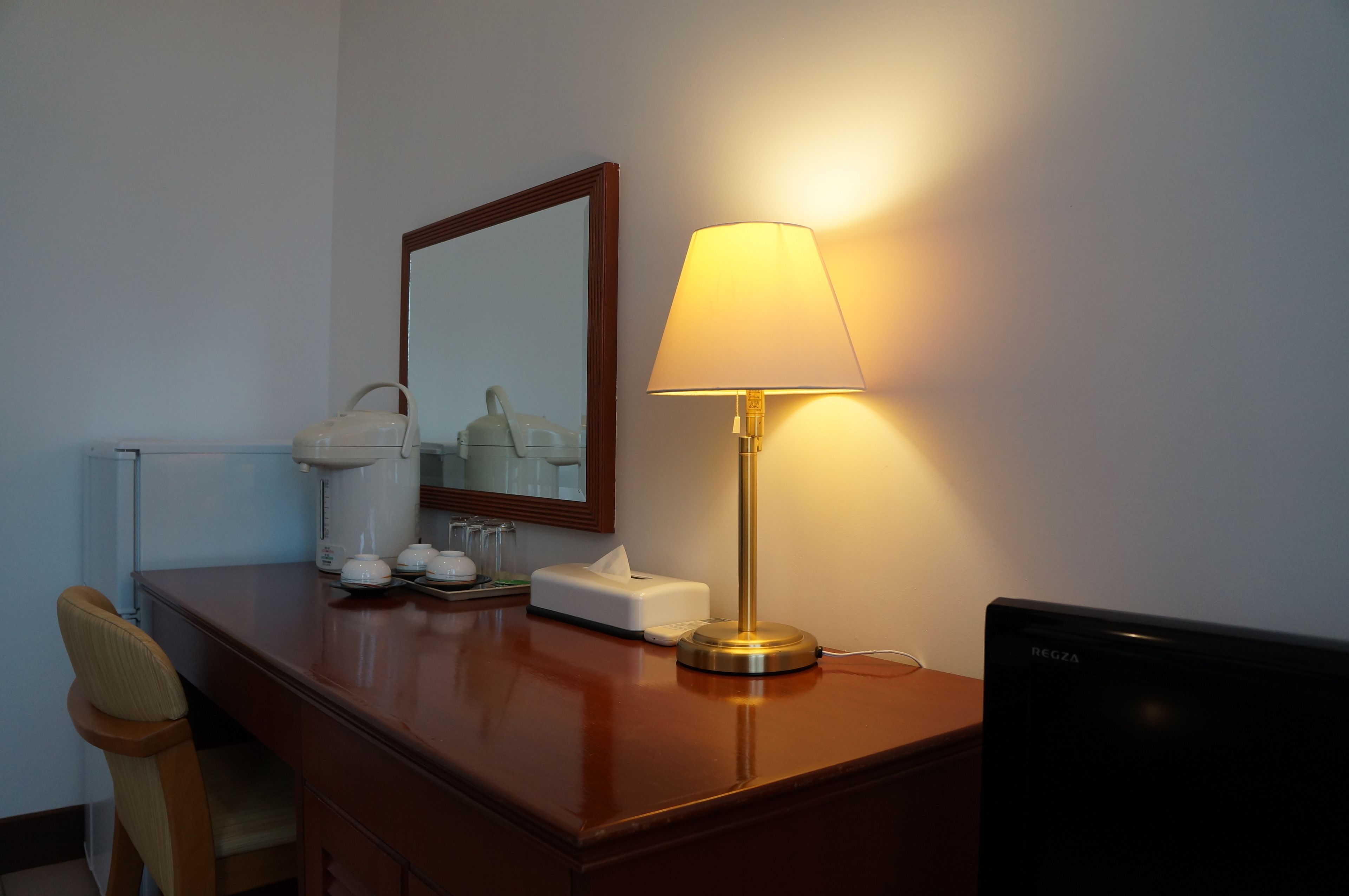 standard twin room | room amenity