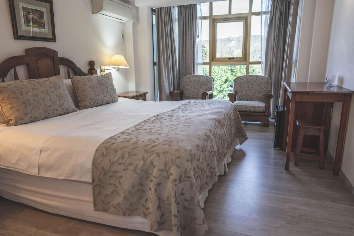 1 bedroom, minibar, in-room safe, desk