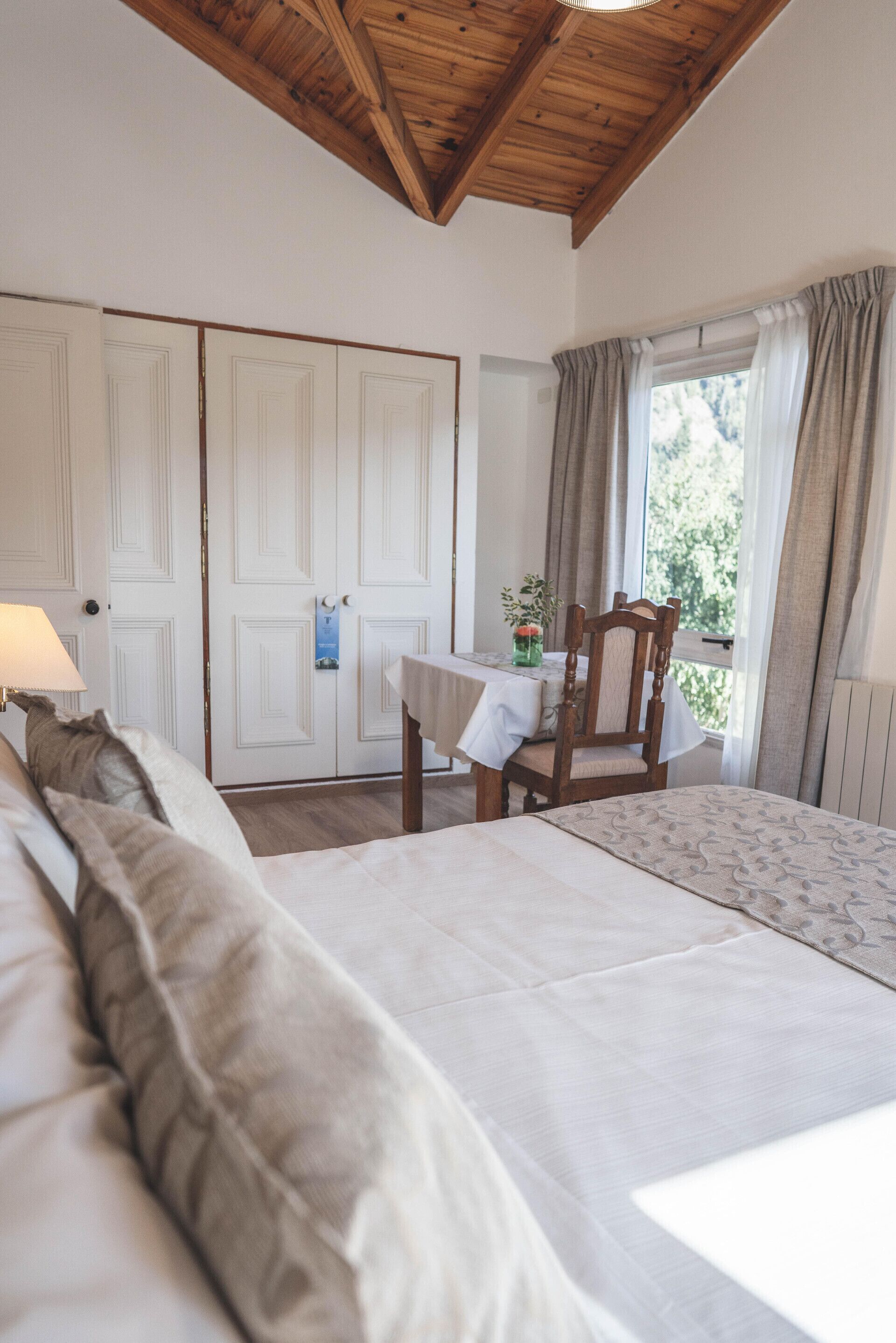 1 bedroom, minibar, in-room safe, desk