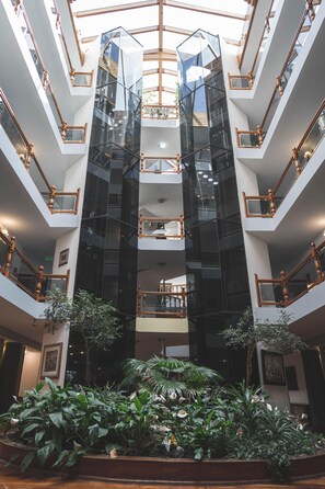 Lobby - Hotel Patagonia Plaza (San Martin de los Andes)
