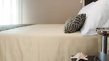 In-room safe, desk, free WiFi, bed sheets
