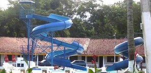 Waterslide - Hotel Fazenda 3 Poderes (Caraguatatuba)