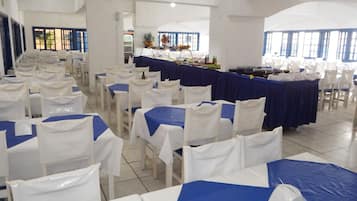 Breakfast, lunch, dinner served; Brazilian cuisine