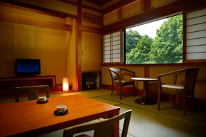 ห้องทราดิชันนัล (15 Tatami Mats) | วิวจากห้องพัก