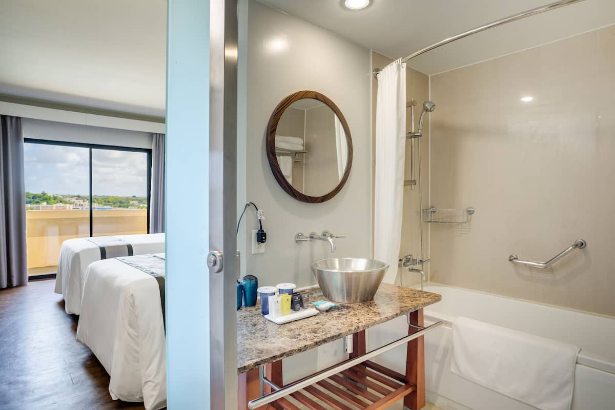 In-room safe, desk, free WiFi, bed sheets