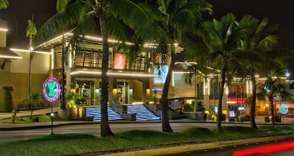 Guam Plaza Resort