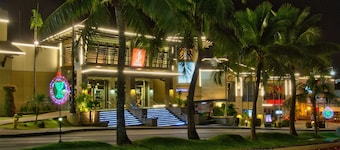 Guam Plaza Resort