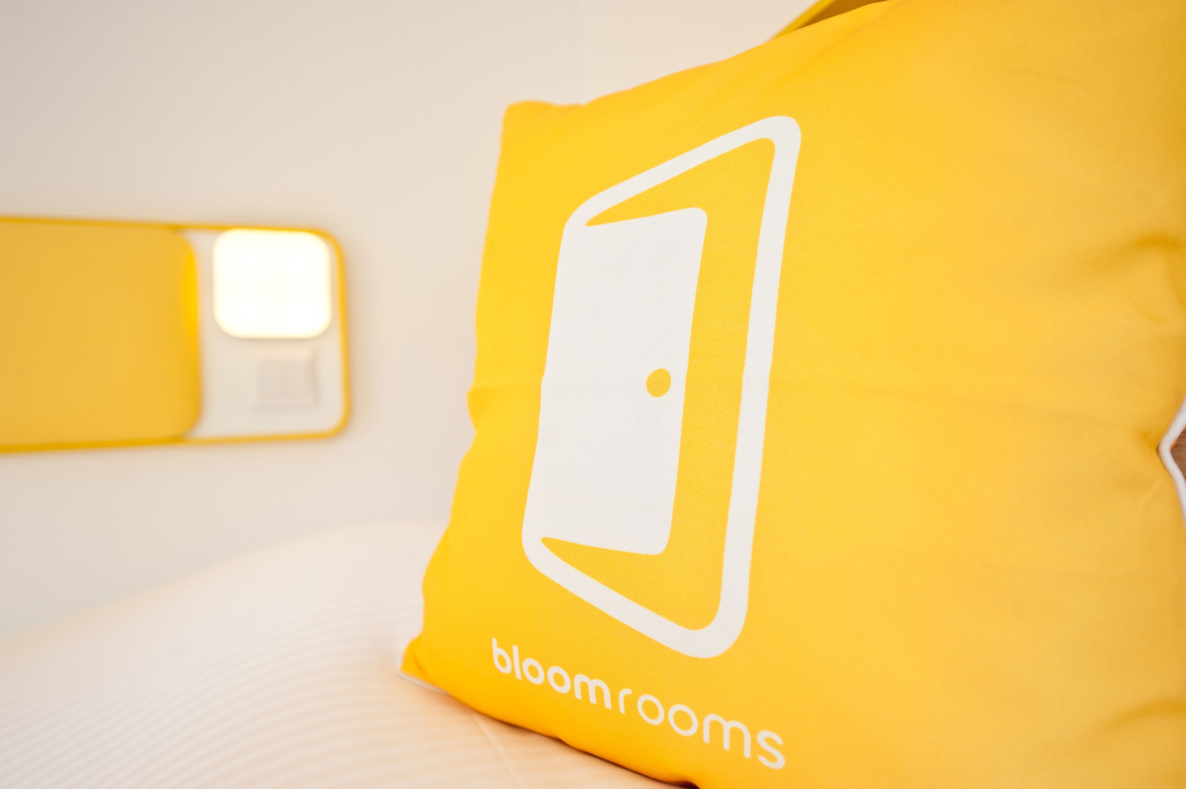 premium bedding, in-room safe, desk, soundproofing