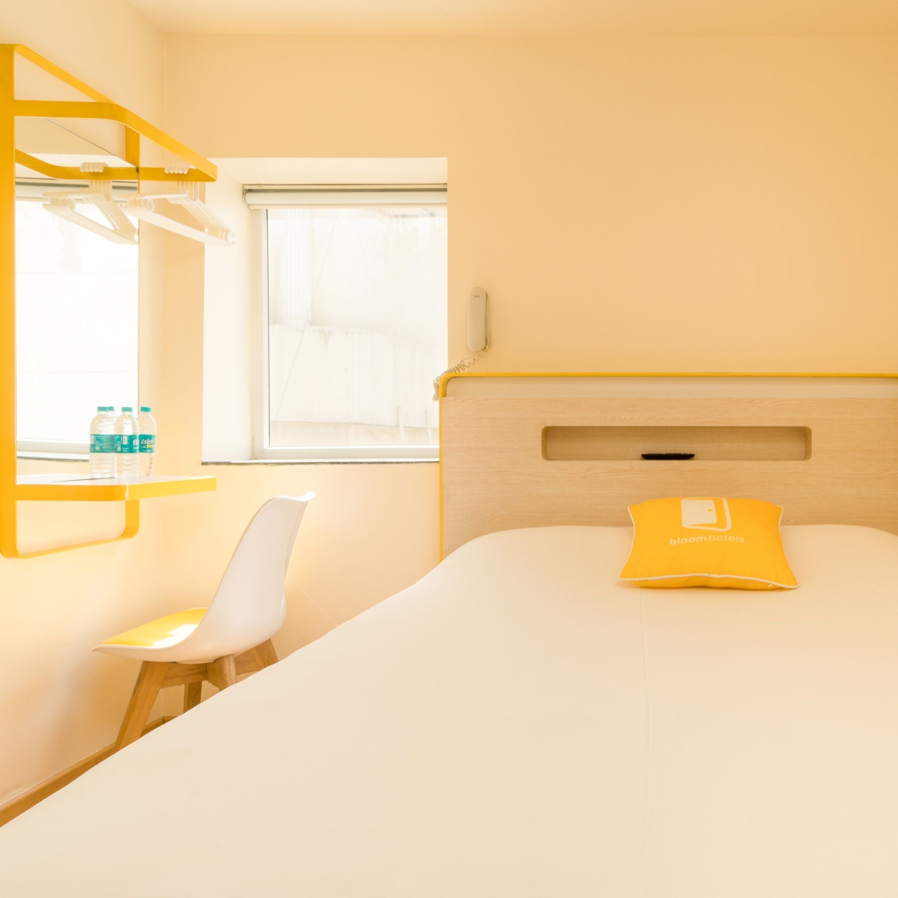 value queen | premium bedding, in-room safe, desk, soundproofing