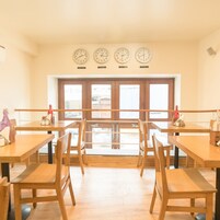 Breakfast, lunch, dinner served; Pan-Asian cuisine 