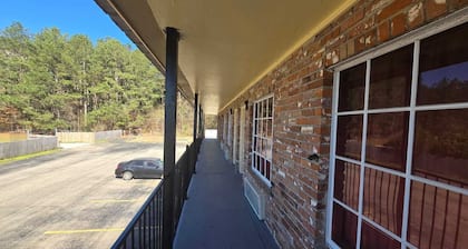 Jeffersonian Motor Inn by Townhouse, Prentiss MS