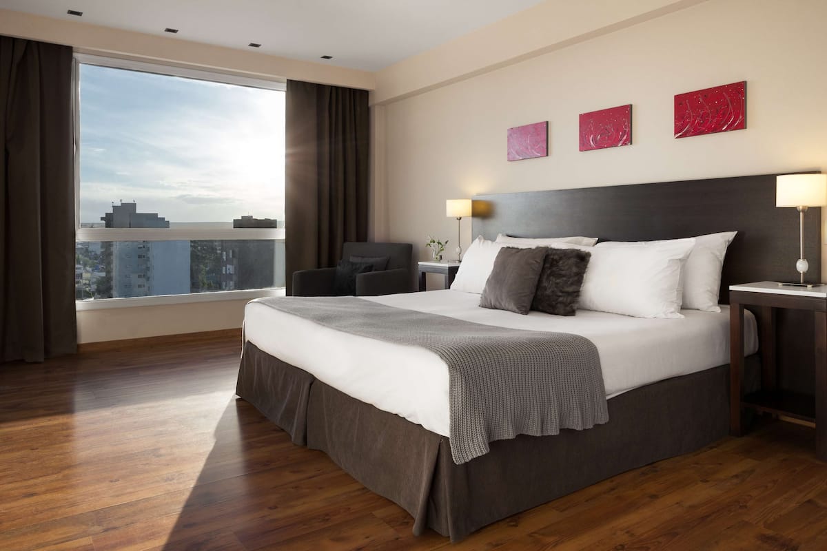 Room, Non Smoking, City View | City view
