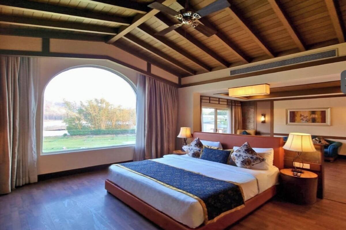 Luxury Villa, River View | Premium bedding, minibar, in-room safe, blackout drapes
