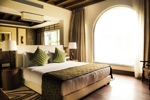 Villa with Garden View | Garden view