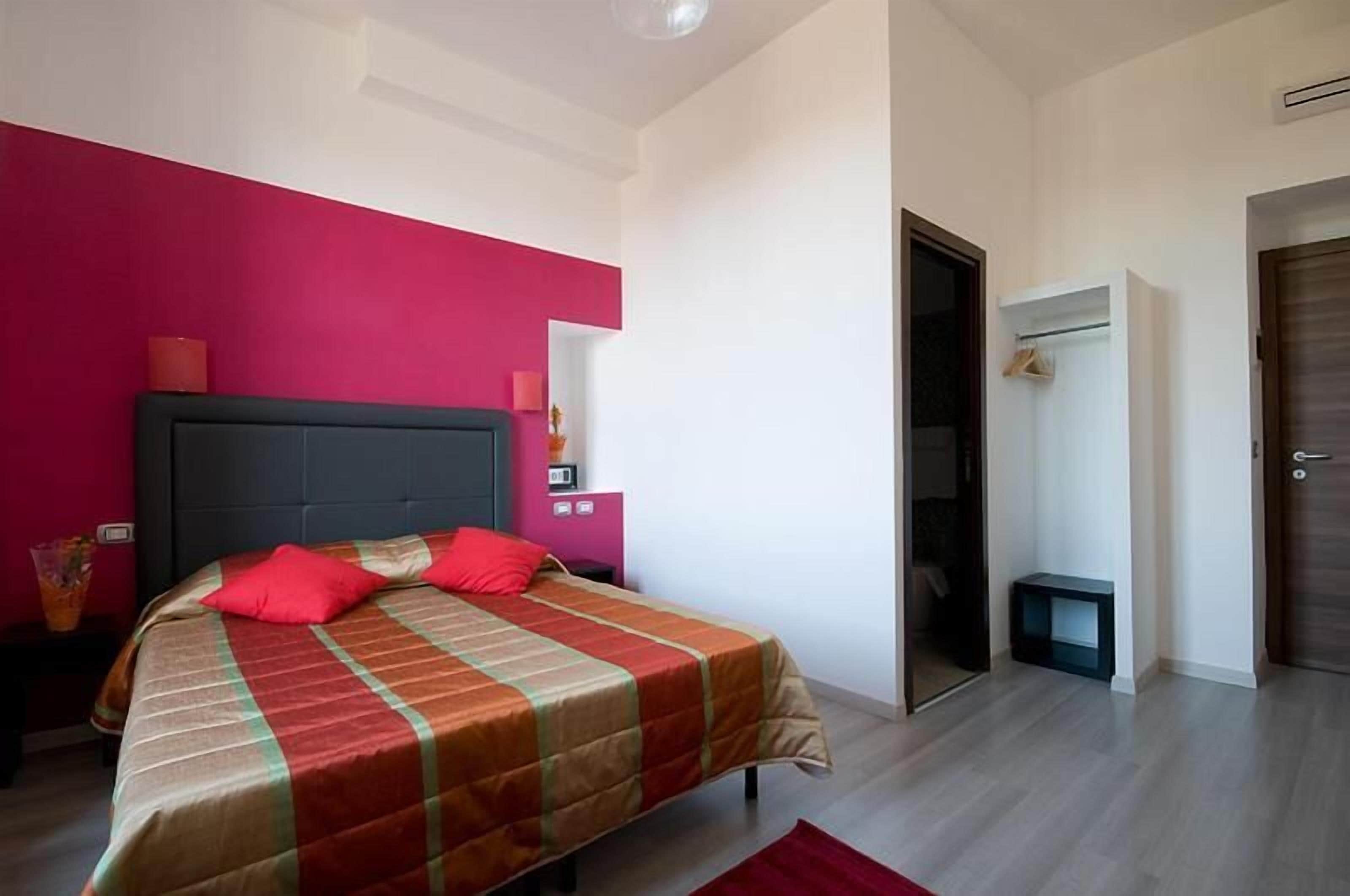 Photo - MF Hotel