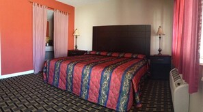 Desk, free WiFi, bed sheets, wheelchair access - Andrews Motor Inn (Andrews)