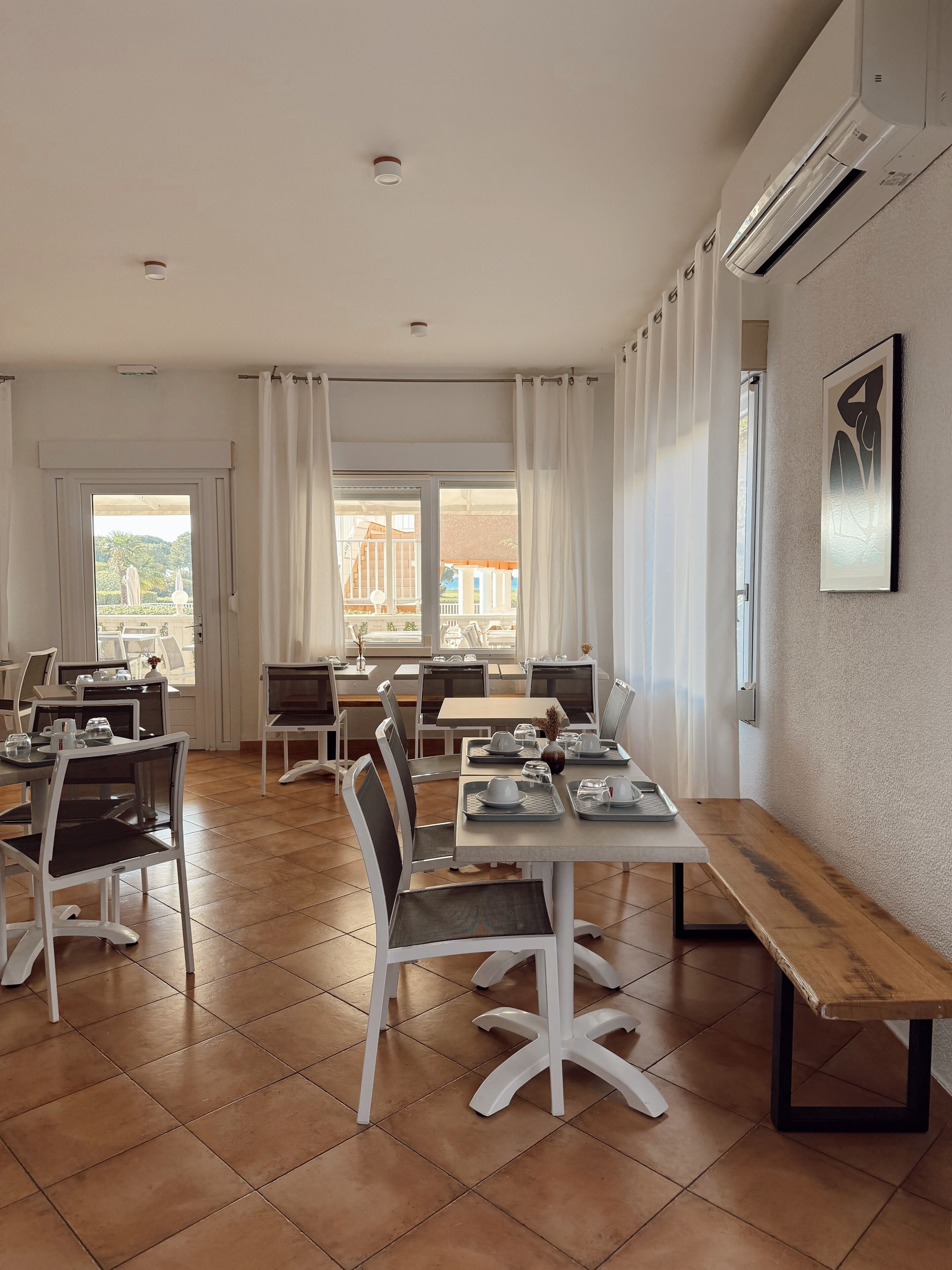 Breakfast area