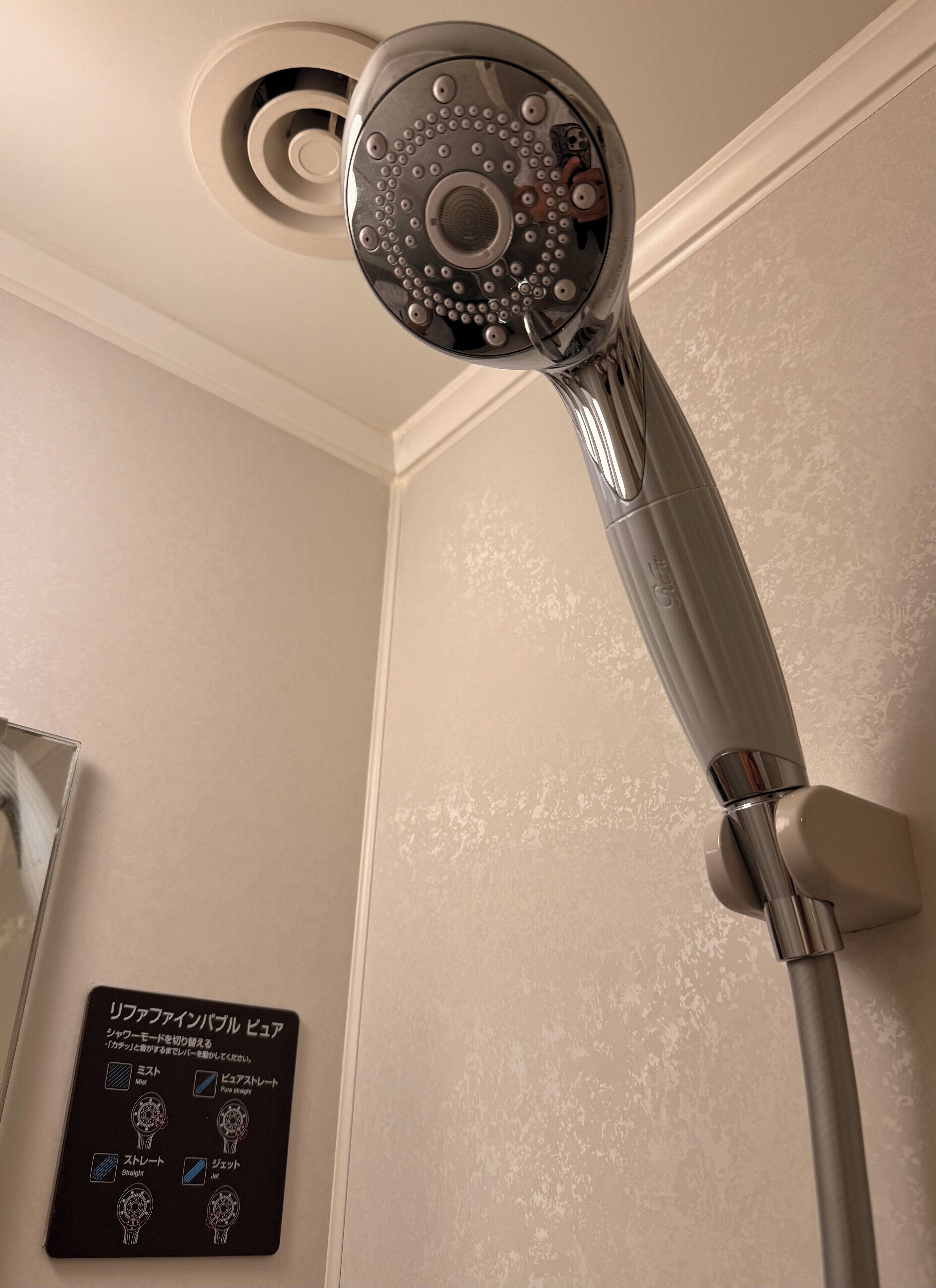 deluxe double room, non smoking | 1 bedroom, desk, iron/ironing board, free wifi