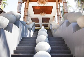 Staircase - Dhevan Dara Beach Villa (Prachuap Khiri Khan)