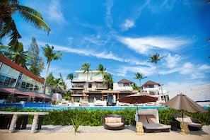 Exterior detail - Dhevan Dara Beach Villa (Prachuap Khiri Khan)
