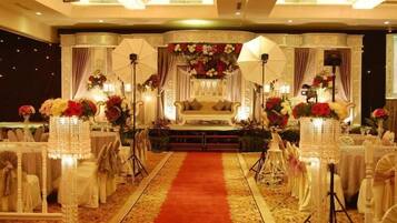 Indoor wedding