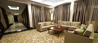 Emerald Garden International Hotel