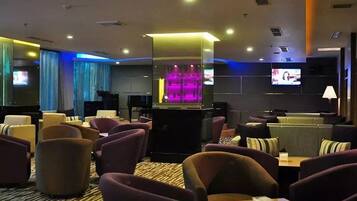2 restaurants, breakfast served, Indonesian cuisine