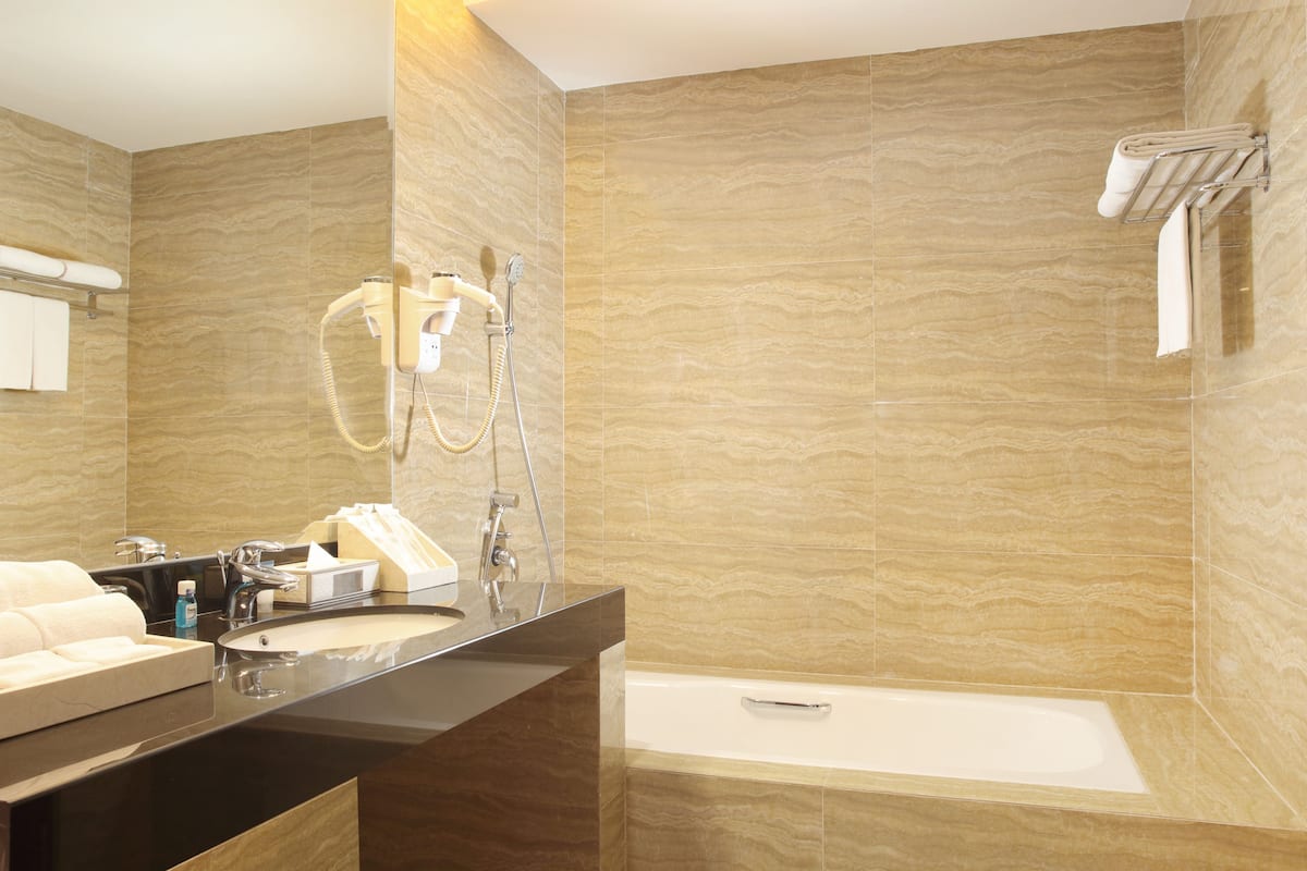 1 bedroom, minibar, in-room safe, soundproofing