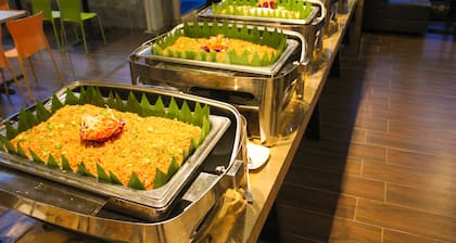 Hermes Palace Hotel Medan