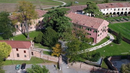 Garden. Hotel La Corte