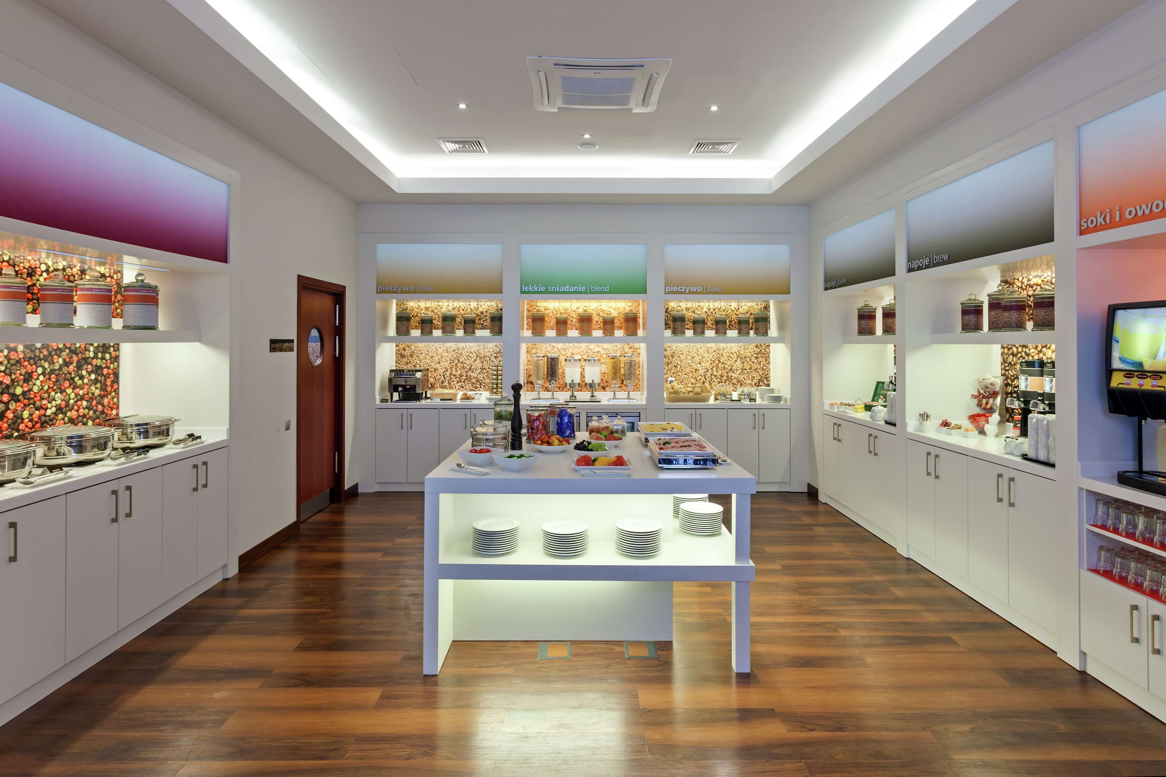 Foto - Hampton by Hilton Warsaw Airport