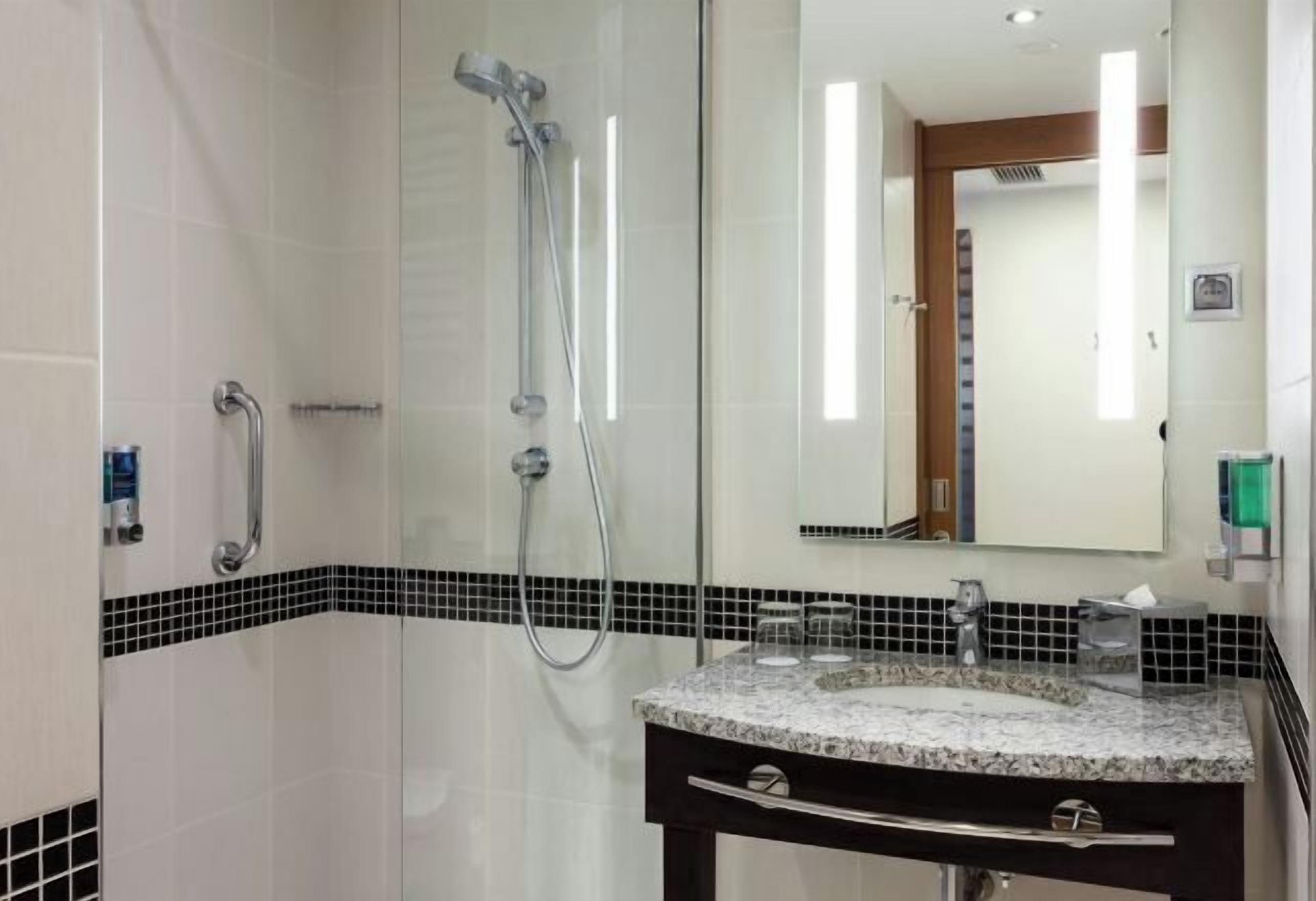 Bathroom | Shower, hair dryer, towels