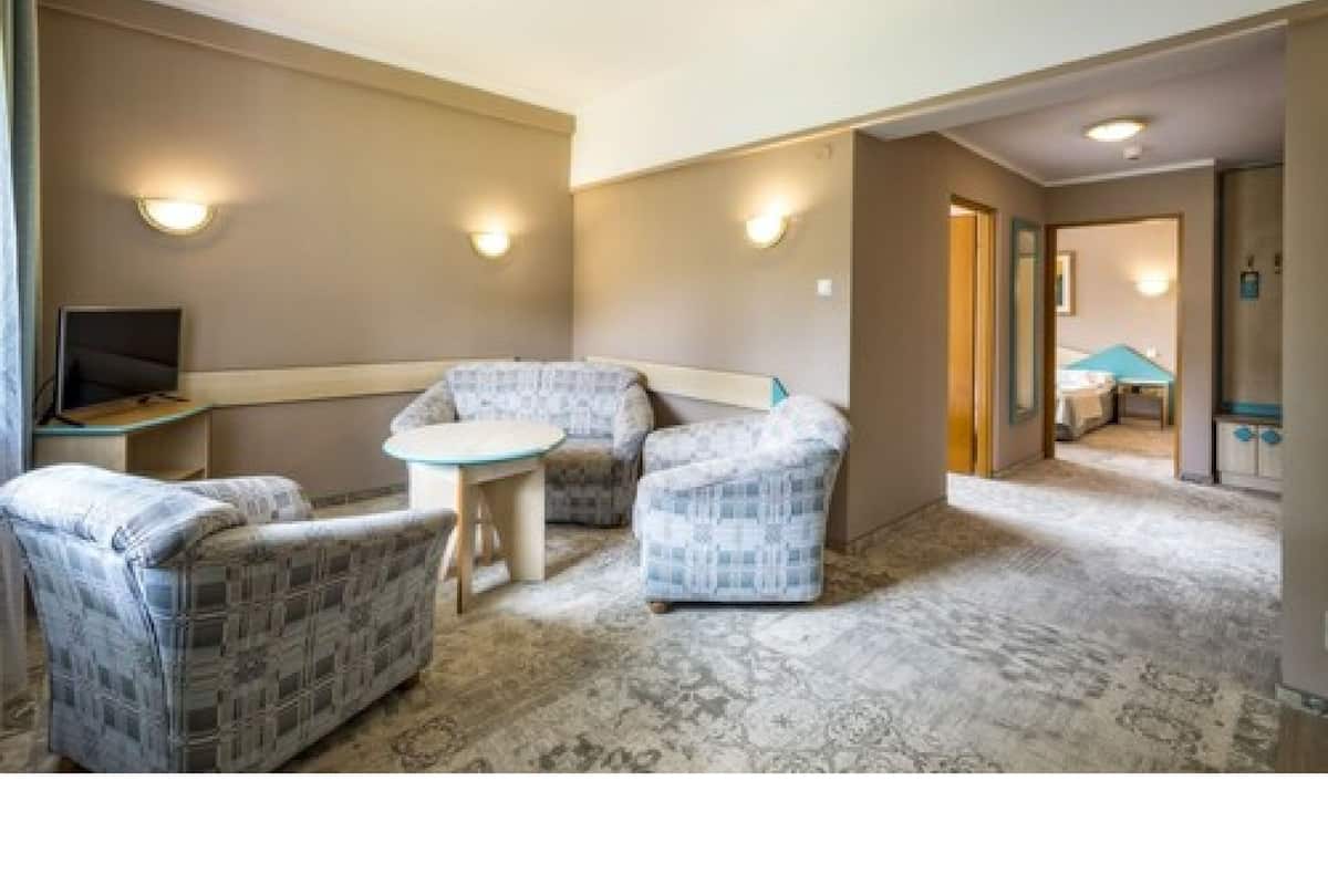 Appartement | Een bureau, gratis wifi, beddengoed